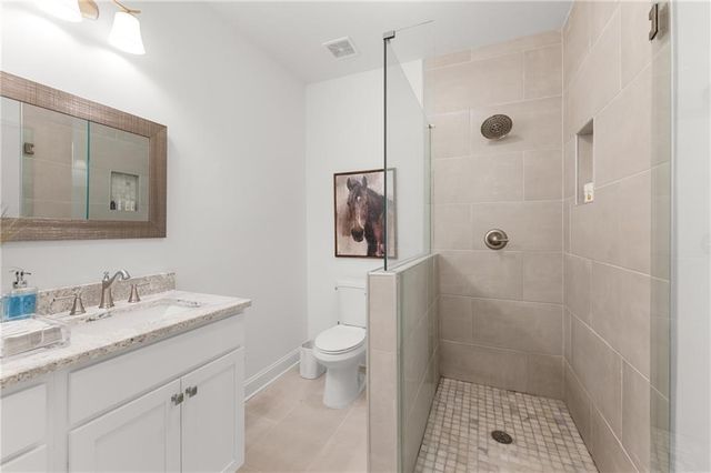 5602 Pine Street, Flowery Branch, GA 30542