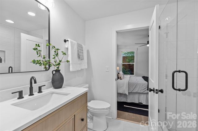 2461 Eaton Road, Charlotte, NC 28205