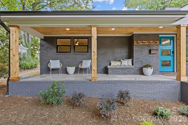 2461 Eaton Road, Charlotte, NC 28205