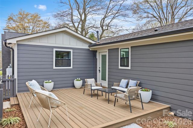 2461 Eaton Road, Charlotte, NC 28205