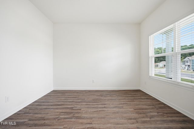 558 Sedgewick Way, Johnson City, TN 37601