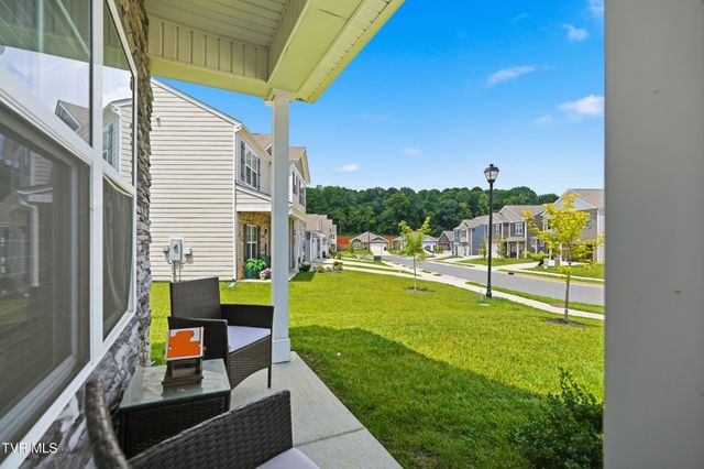 558 Sedgewick Way, Johnson City, TN 37601