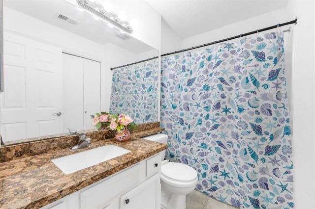 3410 E Heatherock Circle, Sugar Land, TX 77479