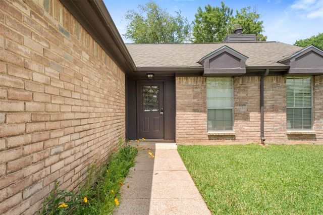 3410 E Heatherock Circle, Sugar Land, TX 77479