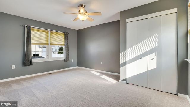 79 LYNWOOD DR, Chalfont, PA 18914