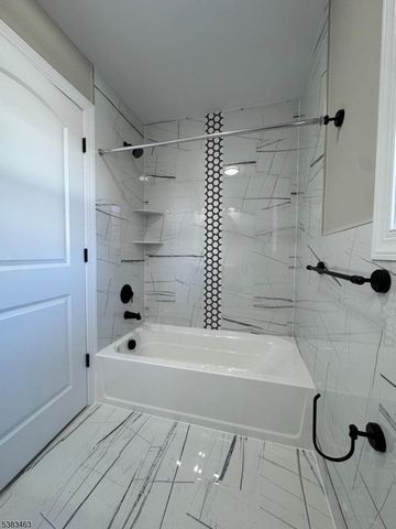 111 S Park St, Elizabeth City, NJ 07206