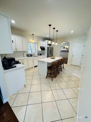 173 Cynrose Place, Meriden, CT 06451