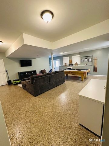 173 Cynrose Place, Meriden, CT 06451