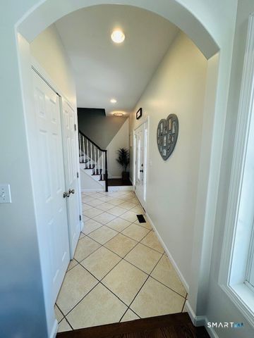 173 Cynrose Place, Meriden, CT 06451