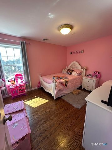 173 Cynrose Place, Meriden, CT 06451