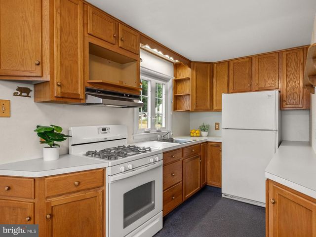 124 2ND AVE, Broomall, PA 19008