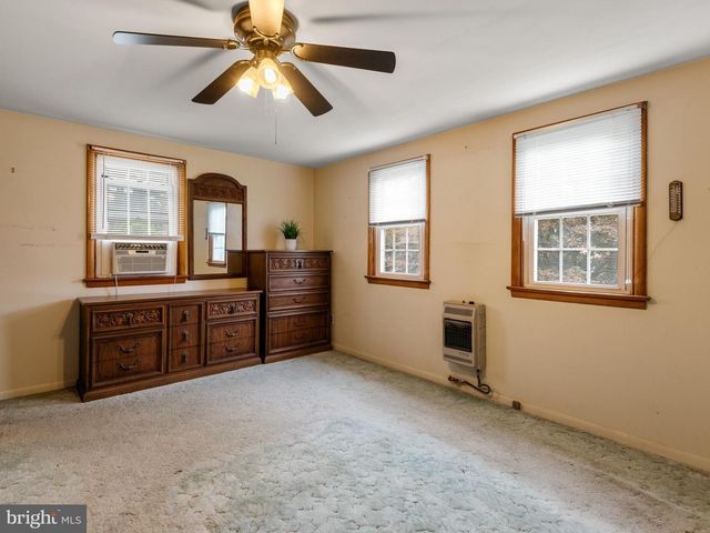124 2ND AVE, Broomall, PA 19008