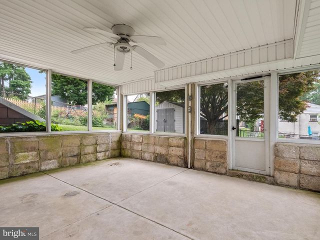 124 2ND AVE, Broomall, PA 19008