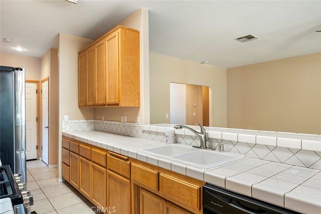 25940 Dartmouth, Hemet, CA 92544