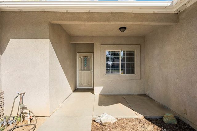 25940 Dartmouth, Hemet, CA 92544