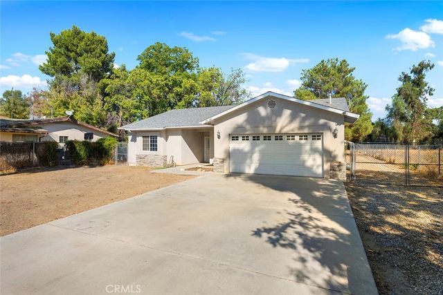 25940 Dartmouth, Hemet, CA 92544