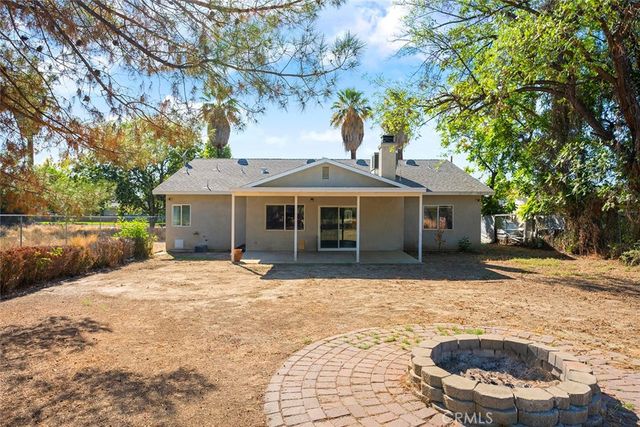 25940 Dartmouth, Hemet, CA 92544