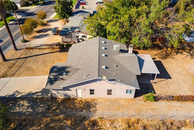 25940 Dartmouth, Hemet, CA 92544