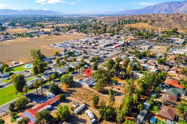 25940 Dartmouth, Hemet, CA 92544