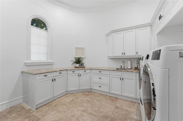9222 TIBET POINTE CIRCLE, Windermere, FL 34786