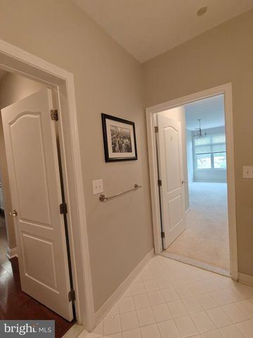 206 CARSON TER, Huntingdon Valley, PA 19006