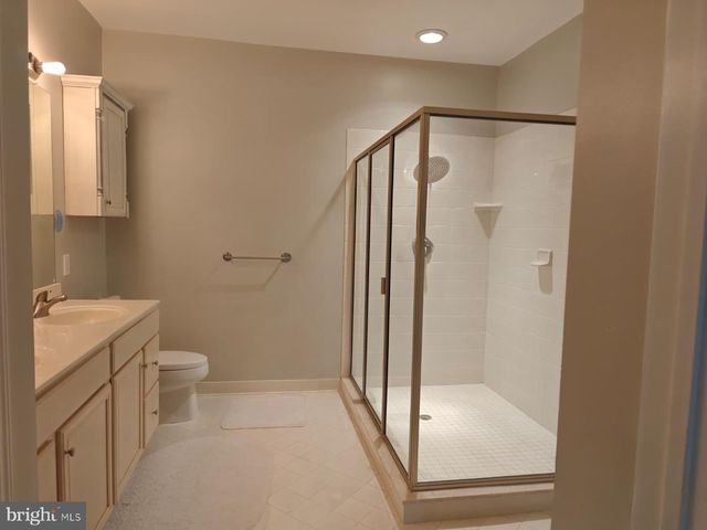 206 CARSON TER, Huntingdon Valley, PA 19006