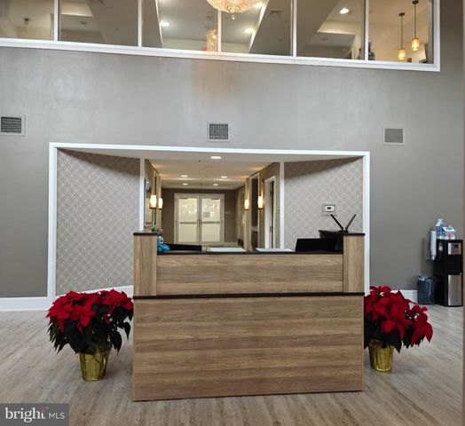 206 CARSON TER, Huntingdon Valley, PA 19006