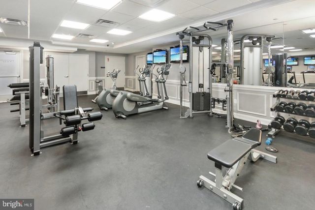 206 CARSON TER, Huntingdon Valley, PA 19006