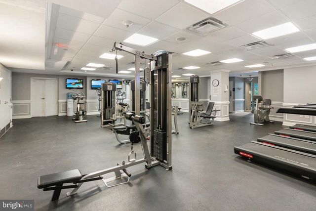 206 CARSON TER, Huntingdon Valley, PA 19006