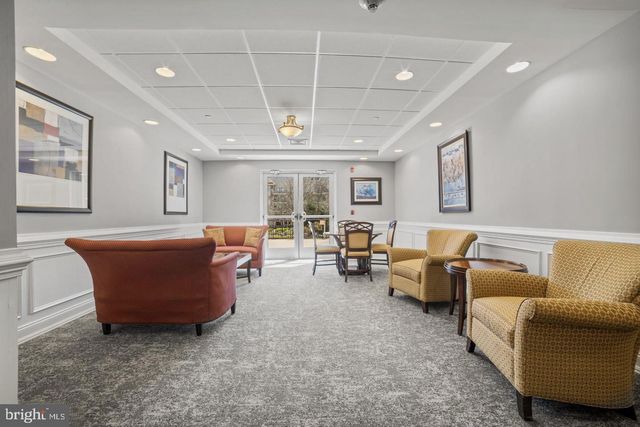 206 CARSON TER, Huntingdon Valley, PA 19006