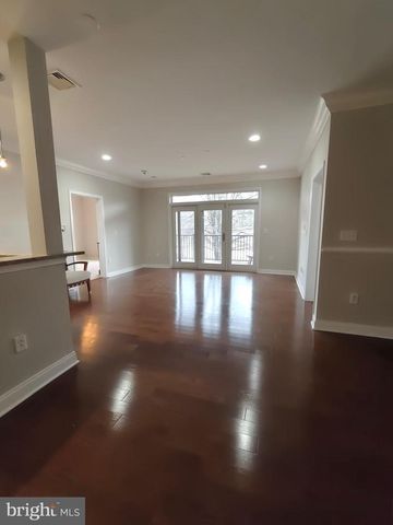 206 CARSON TER, Huntingdon Valley, PA 19006