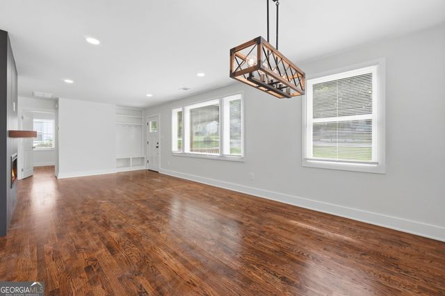 1239 Kenilworth Dr SW, Atlanta, GA 30310