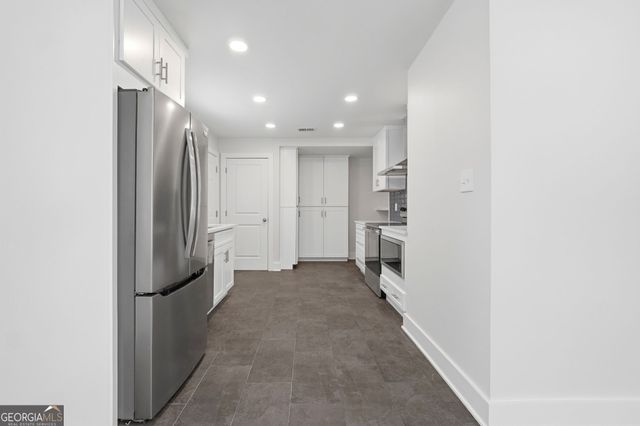 1239 Kenilworth Dr SW, Atlanta, GA 30310
