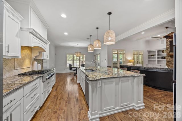 320 Barber Loop, Mooresville, NC 28117