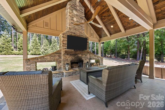 320 Barber Loop, Mooresville, NC 28117