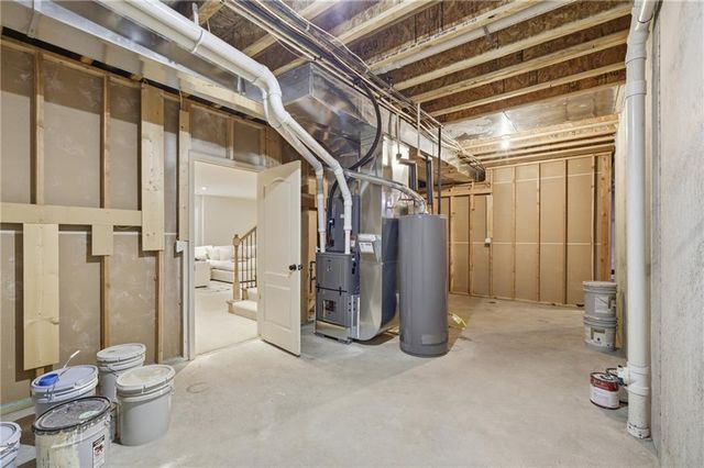 14650 S Glen Eyrie Street, Olathe, KS 66061