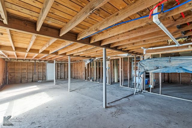 206 County Road 541, Eastland, TX 76448