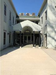 275 N Middletown Road 1X, Pearl River, NY 10965