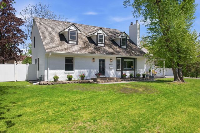 4850 W 64th Street, Edina, MN 55435
