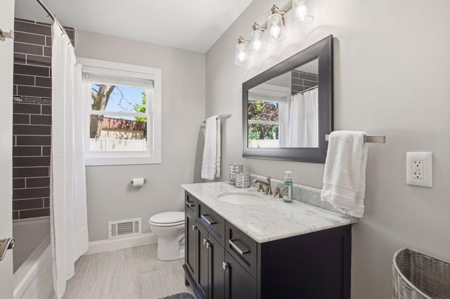 4850 W 64th Street, Edina, MN 55435