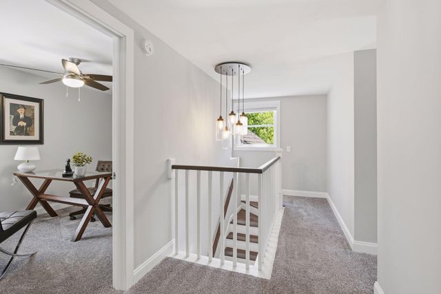 4850 W 64th Street, Edina, MN 55435