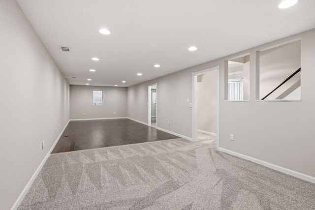 4850 W 64th Street, Edina, MN 55435