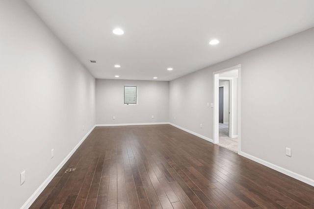 4850 W 64th Street, Edina, MN 55435