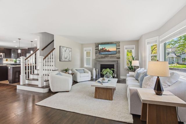4850 W 64th Street, Edina, MN 55435