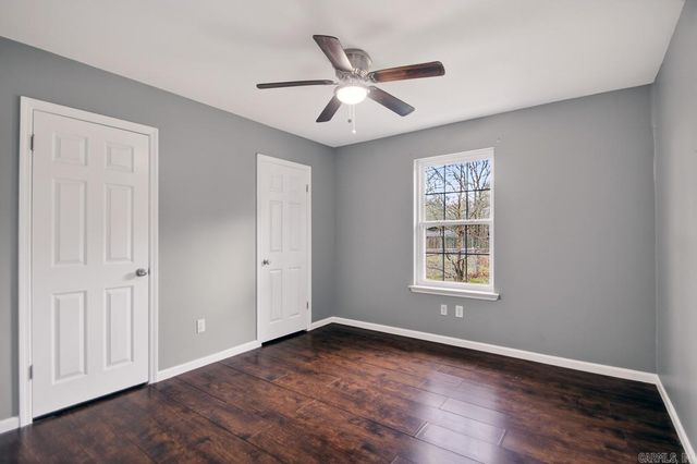 16 Carmen Court, Jacksonville, AR 72223