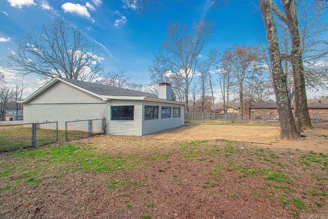 16 Carmen Court, Jacksonville, AR 72223