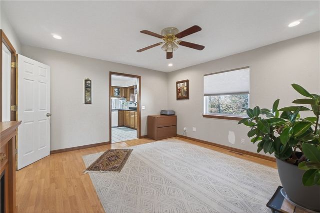14745 Russell Road, Siloam Springs, AR 72761