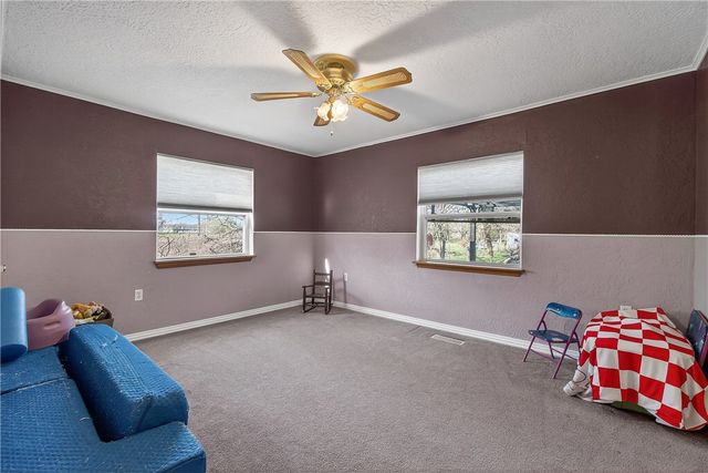 14745 Russell Road, Siloam Springs, AR 72761