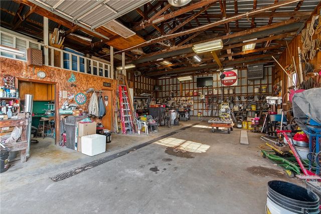 14745 Russell Road, Siloam Springs, AR 72761