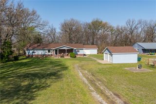 14745 Russell Road, Siloam Springs, AR 72761